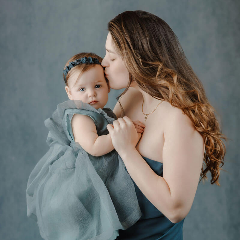 newborn photography in kenosha, kenosha newborn photographer, newborn photographer in kenosha